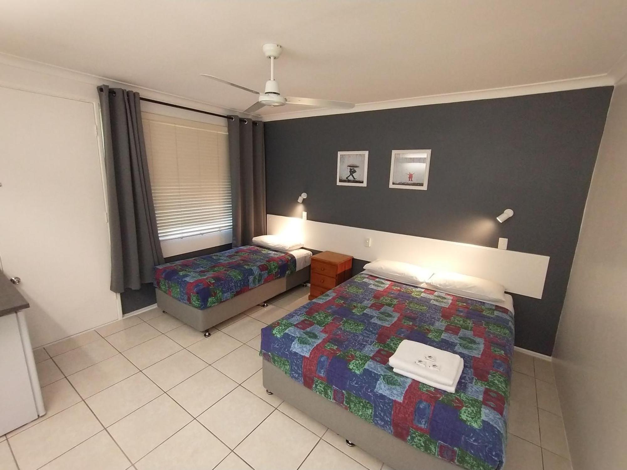 Aspley Sunset Motel חדר תמונה