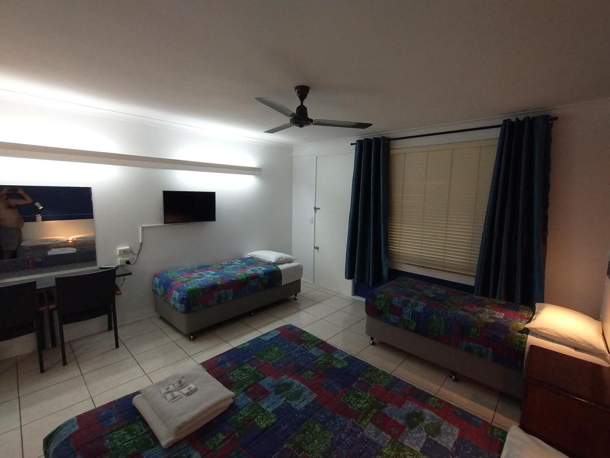 Aspley Sunset Motel חדר תמונה
